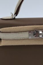 Kelly 20 Sellier Madame Calfskin Alligator Touch Etoupe Beton PHW - Image 2