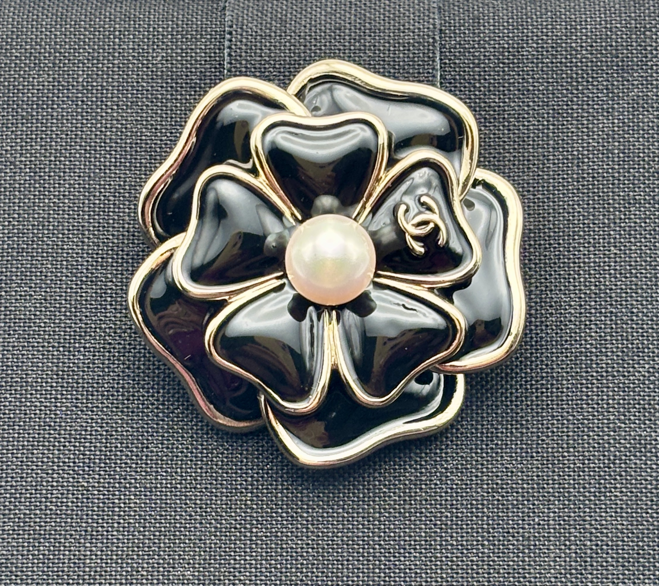 A00030_01 Camellia Brooch - Image 1
