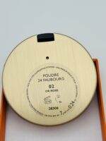 Illuminating Face Powder - Image 3