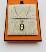 Mini Maillon Pendant Necklace Yellow Gold, Black Enamel Small Model