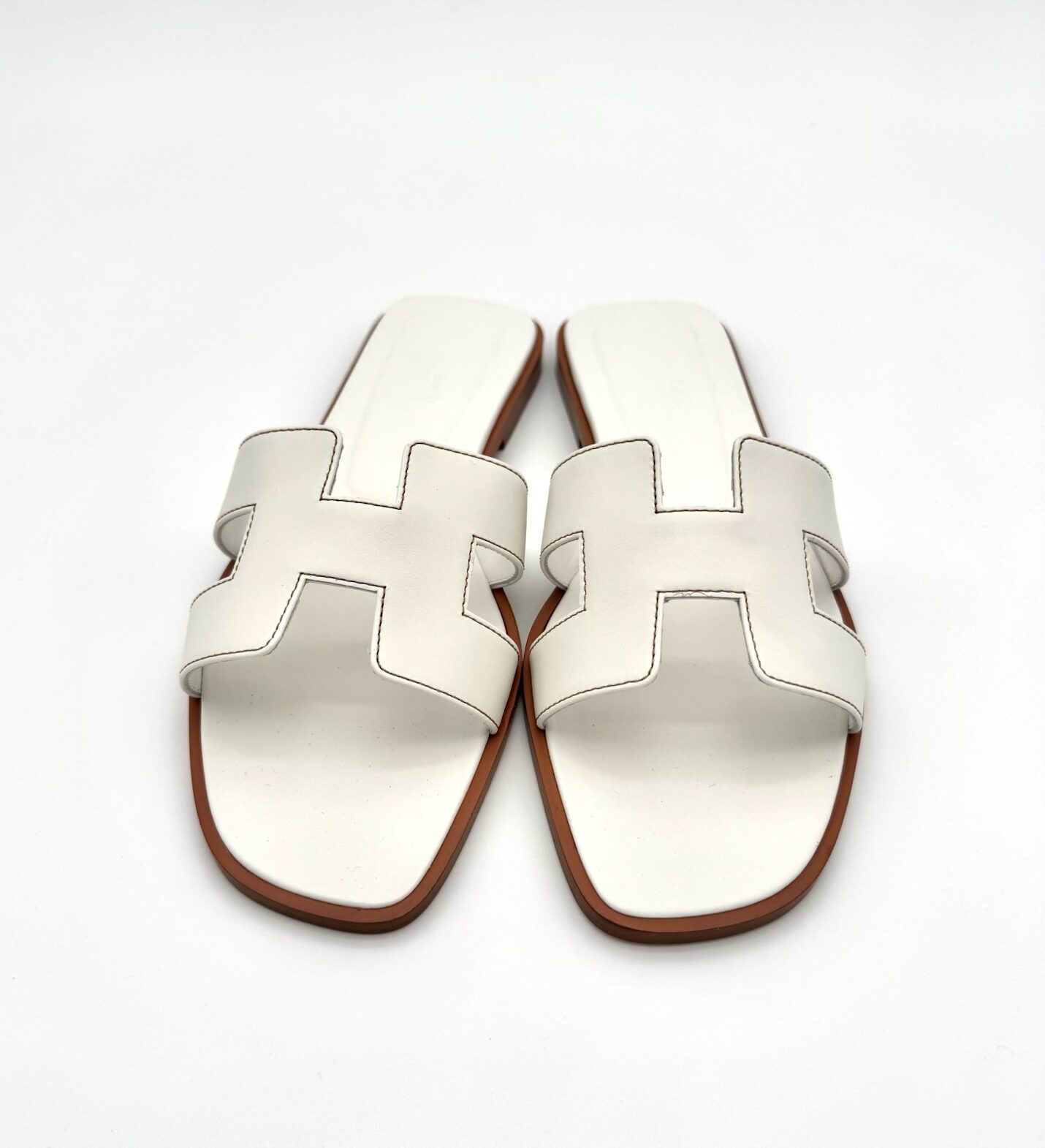 S00005_01 Oran Calfskin White - Image 1