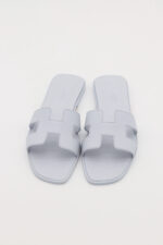 Oran Calfskin Bleu Brume