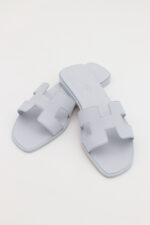 Oran Calfskin Bleu Brume - Image 3