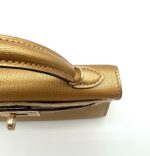 Kelly 20 Metallic Chevre Chamkilight Sellier Dore Permabrass - Image 5