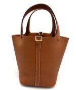 Picotin Lock 18 Taurillon Clemence Gold GHW