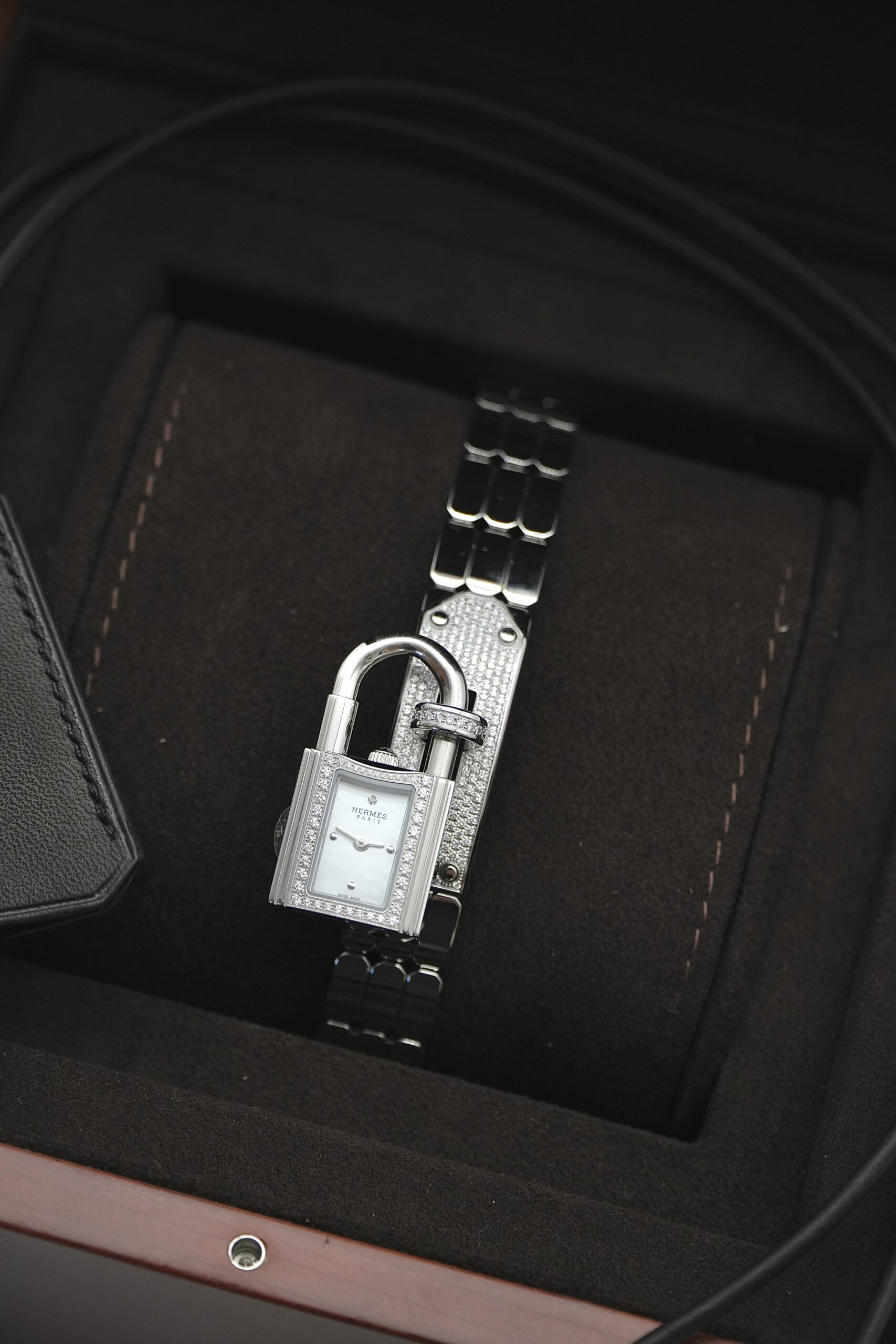 W00008_03 Kelly Watch Mini Model Stainless Steel with Diamonds - Image 1